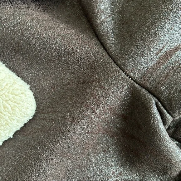 NOT AVAILABLE - Picture 11 of 14